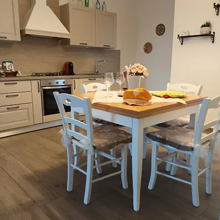 La Casa Di Sopra Apartment Martano